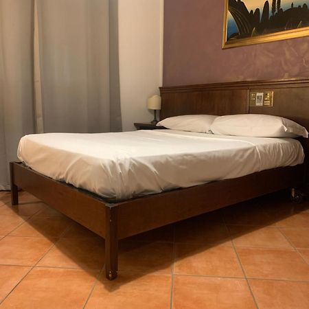 Hotel La Locanda Della Franciacorta คอร์เตฟรังกา ภายนอก รูปภาพ