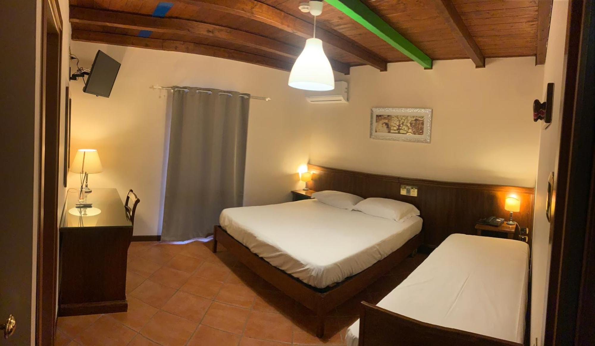 Hotel La Locanda Della Franciacorta คอร์เตฟรังกา ภายนอก รูปภาพ