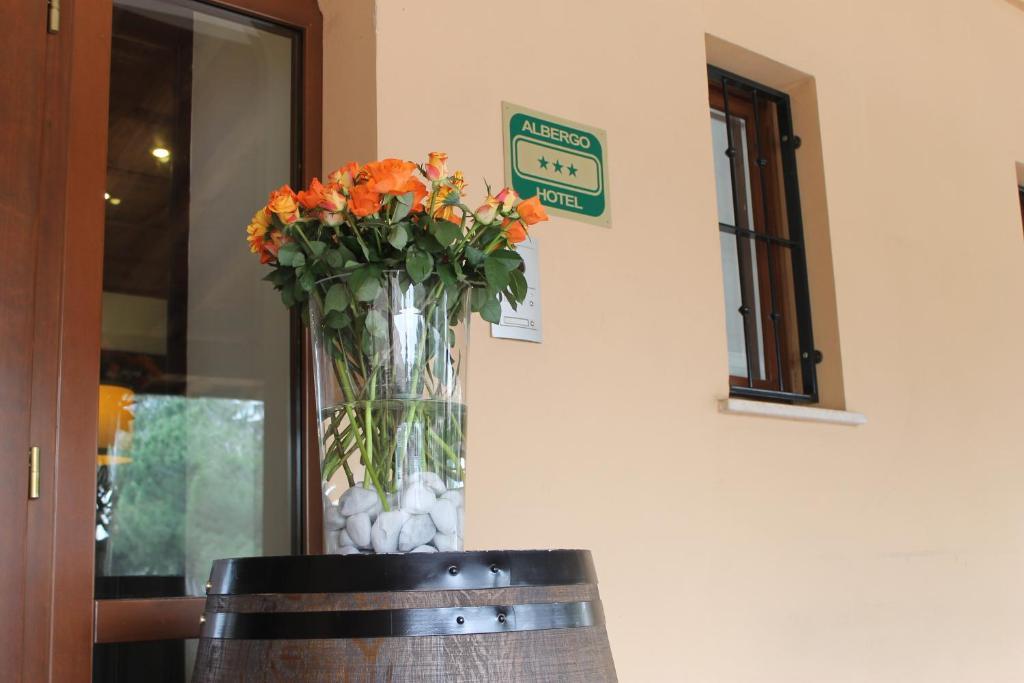 Hotel La Locanda Della Franciacorta คอร์เตฟรังกา ภายนอก รูปภาพ